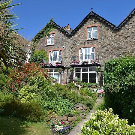 リントン Lee House Bed & Breakfast エクステリア 写真
