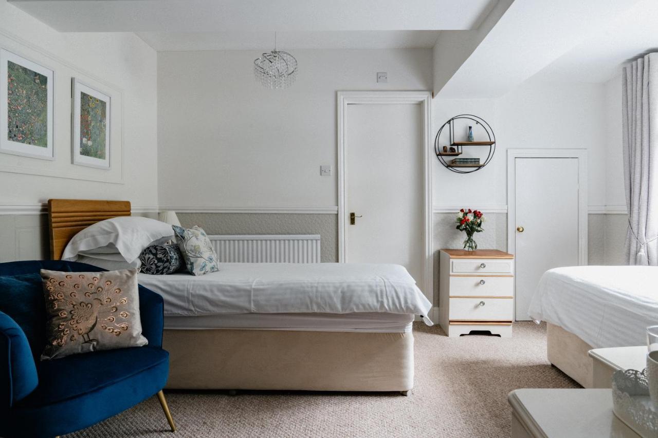 リントン Lee House Bed & Breakfast エクステリア 写真