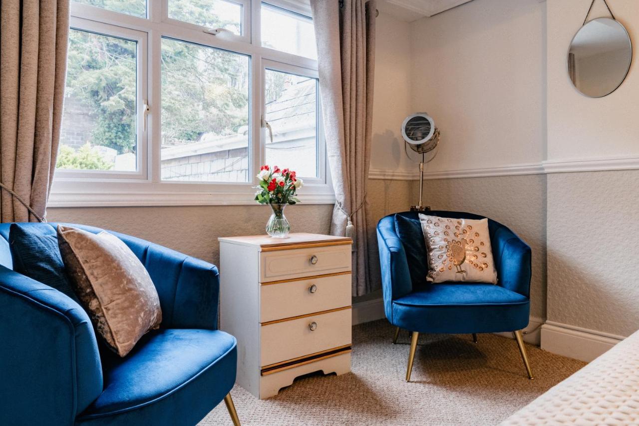 リントン Lee House Bed & Breakfast エクステリア 写真